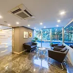 摩顿莫纳帕梅西科伊住宿加早餐旅馆 酒店 伊斯坦布尔