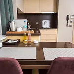 摩顿莫纳帕梅西科伊住宿加早餐旅馆 酒店 伊斯坦布尔