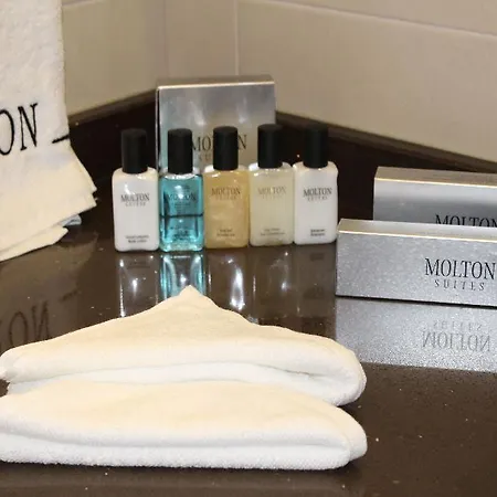 ホテル Molton Monapart Mecidiyekoy 4*