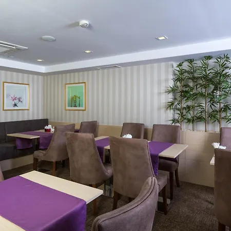 Monapart Hotel Istanbul Mecidiyekoy Hotel 4*