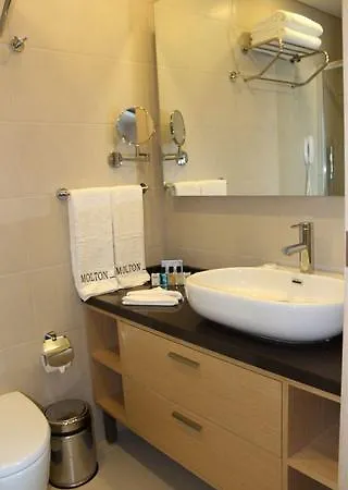 Ξενοδοχείο Molton Monapart Mecidiyekoy 4*