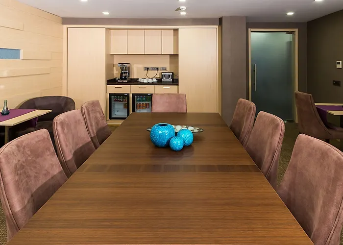 Molton Monapart Mecidiyekoy Otel