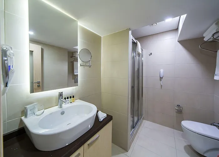 Molton Monapart Mecidiyekoy 4*