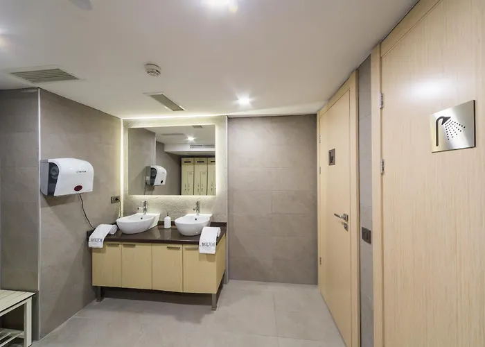 Molton Monapart Mecidiyekoy 4*