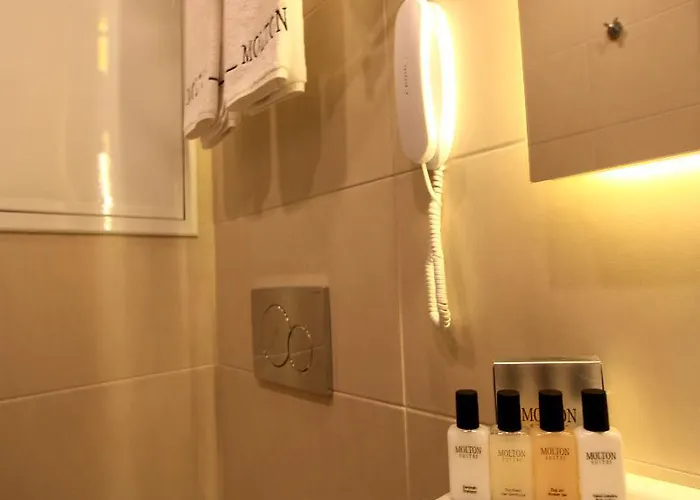 Hotel Molton Monapart Mecidiyekoy 4*