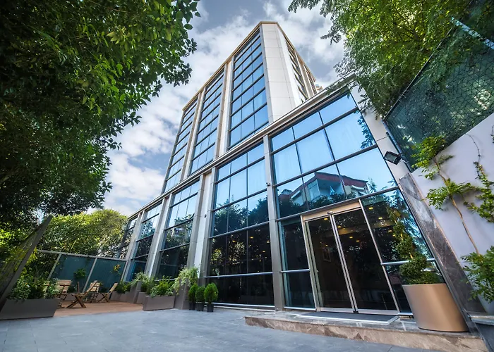 Hotel Molton Monapart Mecidiyekoy 4*