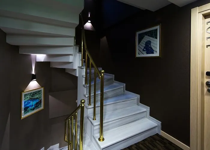 Hotel Molton Monapart Mecidiyekoy 4*