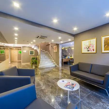 Hotel Molton Monapart Mecidiyekoy 4*